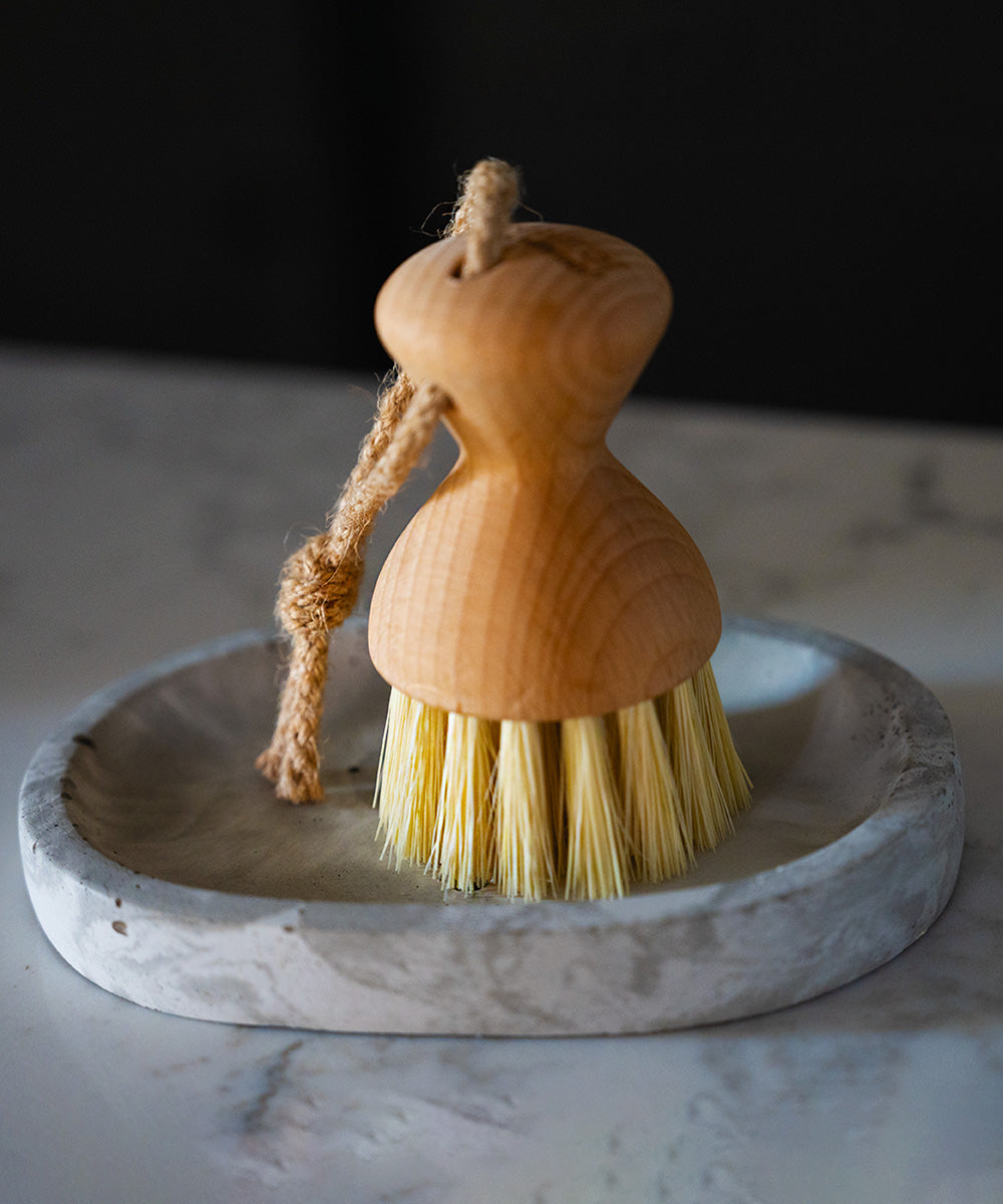 Natural by Hillbrush Pot Brush - Stiff